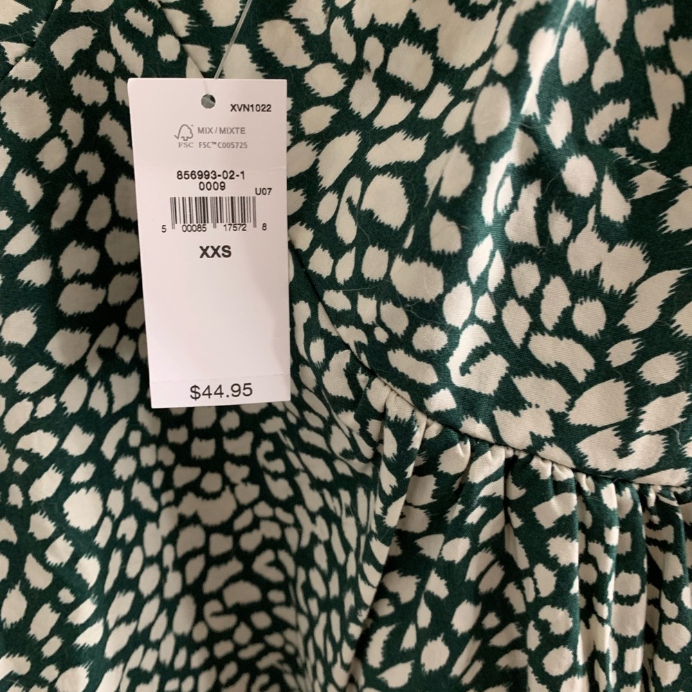 GAP Women's Green and White Spaghetti Strap Top NWT - Picture 6 of 7